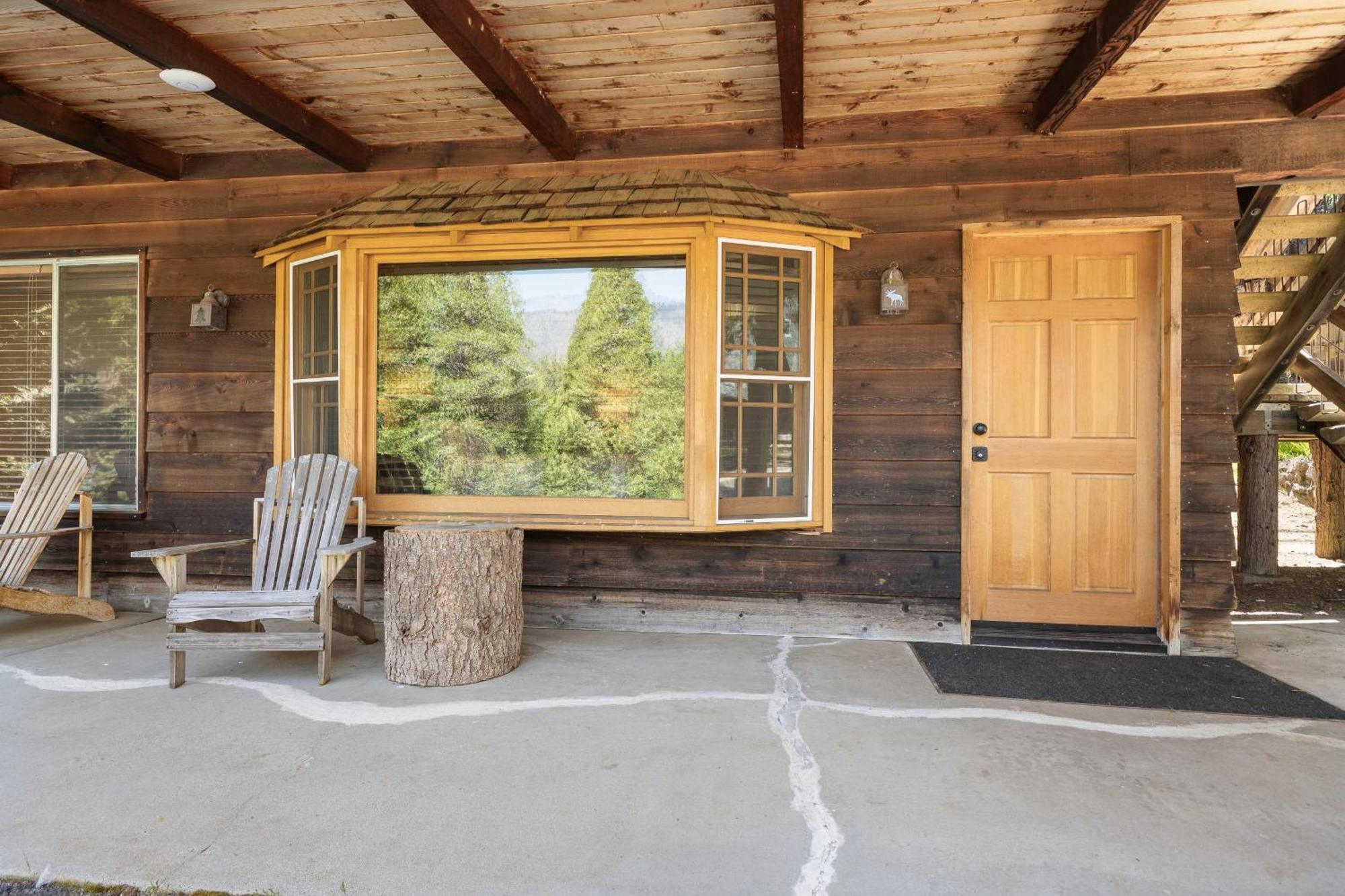 Big Pine Suite Cn Lodge R#1 Ponderosa Exterior photo